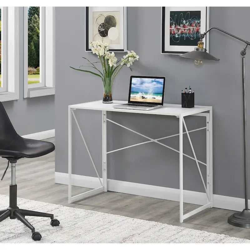 Bureau d'ordinateur pliable moderne, table d'écriture pour ordinateur portable avec cadre en métal noir, poste de travail de bureau à domicile facile à plier pour petit espace
